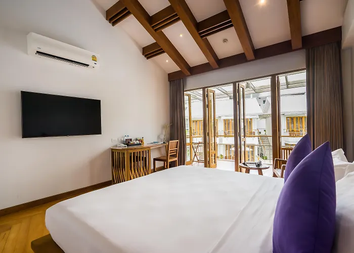 White Sand Samui Resort